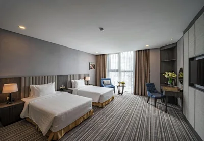 Deluxe Twin Room with City View — Muong Thanh Luxury Saigon Hotel